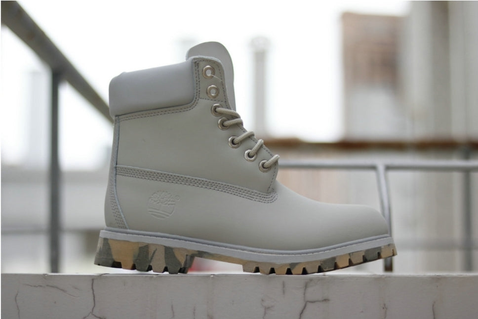 Les baskets Botte Timberland   intemporel et robustesse.  design qualité supérieure les rendent indispensables  aventuriers.pas cher. Le moins cher.