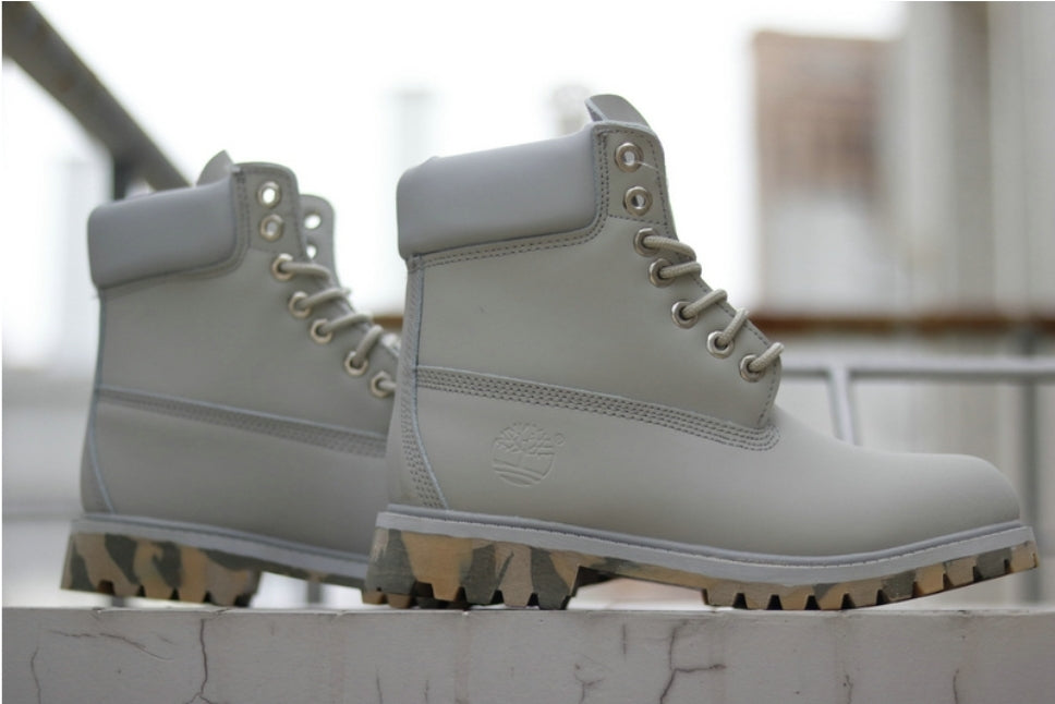 Les baskets Botte Timberland   intemporel et robustesse.  design qualité supérieure les rendent indispensables  aventuriers.pas cher. Le moins cher.