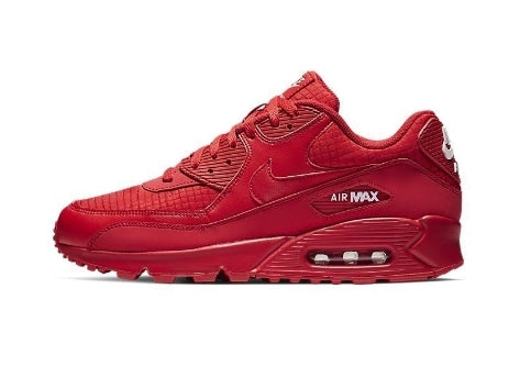 Les baskets Nike Air Max 90 Futura sont des pièces maîtresses de la mode.