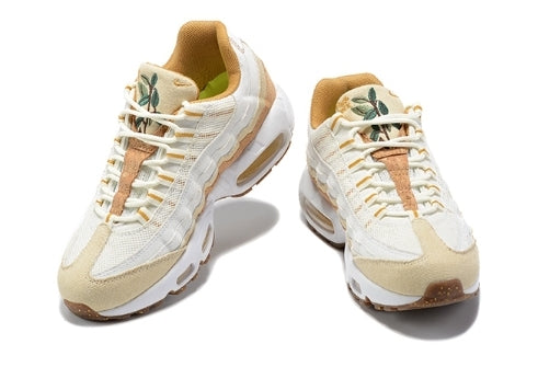 Les baskets Nike Air Max 95 Femme incarnent parfaitement l'évolution emblématique de la ligne Nike.