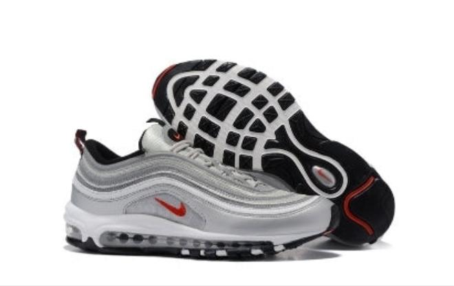 Les baskets Nike Air Max 97 Femme  sont des pièces maîtresses de la mode. Avec un look décontractée style iconique tendance olution emblématique de la ligne Nike, les Nike Air Max 97 sont un témoignage de l'engagement de Nike à combiner style et innovation.