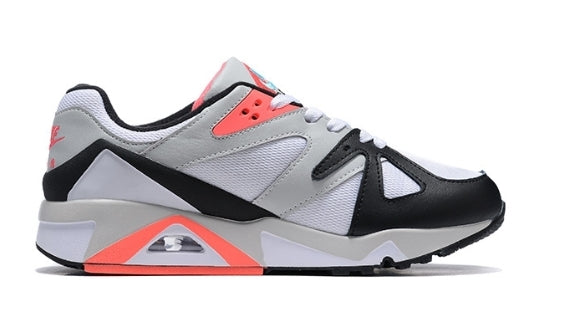 les baskets Nike Air Structure Triax 91 sont un témoignage de l'engagement de Nike à combiner style et innovation.