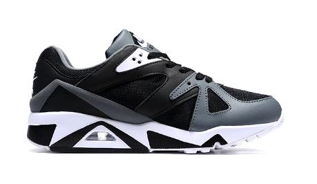 les baskets Nike Air Structure Triax 91 sont un témoignage de l'engagement de Nike à combiner style et innovation.