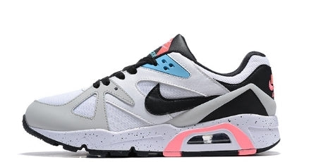 les baskets Nike Air Structure Triax 91 sont un témoignage de l'engagement de Nike à combiner style et innovation.