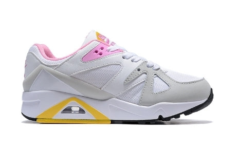 les baskets Nike Air Structure Triax 91 sont un témoignage de l'engagement de Nike à combiner style et innovation.