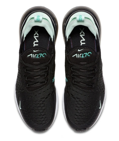 Les baskets Nike Air Max 270 Femme se démarquent par leur esthétique futuriste et leur technologie innovante.