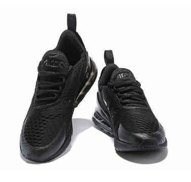 Les baskets Nike Air Max 270 Femme se démarquent par leur esthétique futuriste et leur technologie innovante.