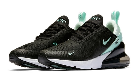 Les baskets Nike Air Max 270 Plus Femme combinent deux des modèles les plus emblématiques de la marque : les Air Max 270 et les Air Max Plus.