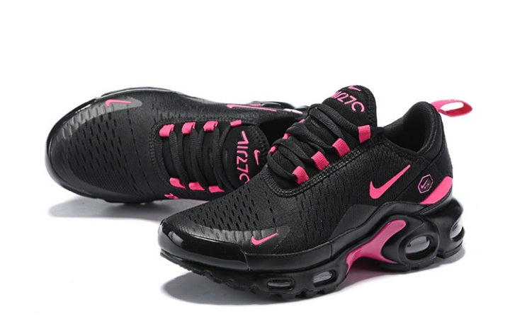Les baskets Nike Air Max 270 Plus Femme combinent deux des modèles les plus emblématiques de la marque : les Air Max 270 et les Air Max Plus.