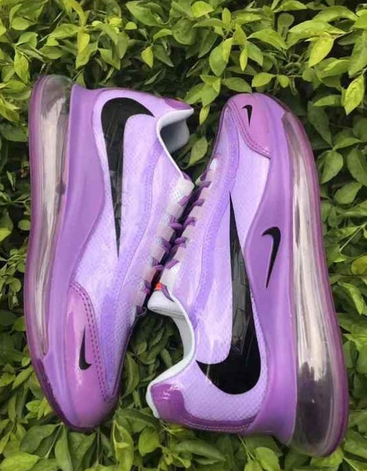 Les baskets Nike Air Max 720 95 Femme marient le design emblématique des Air Max 95 avec l'innovation moderne de l’unité Air Max 720.