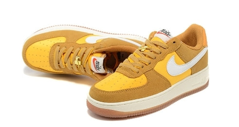Premièrement : Les baskets Nike Air Force 1 femme sont bien plus qu’une simple paire de baskets – elles incarnent un style légendaire, un confort exceptionnel et une polyvalence inégalée.