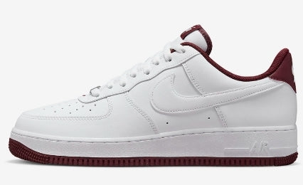 Premièrement : Les baskets Nike Air Force 1 Low femme incarnent l’alliance parfaite entre style intemporel et innovation technique.