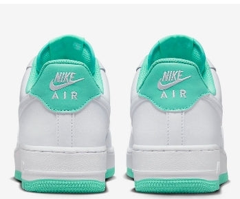Premièrement : Les baskets Nike Air Force 1 femme sont bien plus qu’une simple paire de baskets – elles incarnent un style légendaire, un confort exceptionnel et une polyvalence inégalée.