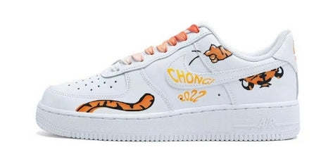 Premièrement : Les baskets Nike Air Force 1 femme sont bien plus qu’une simple paire de baskets – elles incarnent un style légendaire, un confort exceptionnel et une polyvalence inégalée.