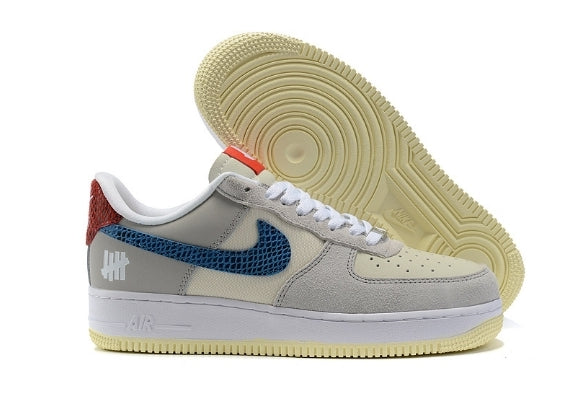 Premièrement : Les baskets Nike Air Force 1 femme sont bien plus qu’une simple paire de baskets – elles incarnent un style légendaire, un confort exceptionnel et une polyvalence inégalée.