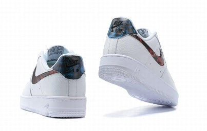 Premièrement : Les baskets Nike Air Force 1 Low femme incarnent l’alliance parfaite entre style intemporel et innovation technique.
