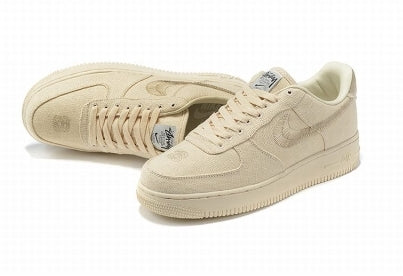Premièrement : Les baskets Nike Air Force 1 Low femme incarnent l’alliance parfaite entre style intemporel et innovation technique.