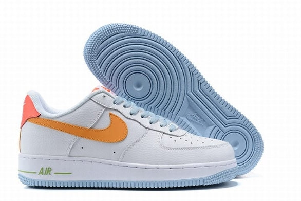 Premièrement : Les baskets Nike Air Force 1 femme sont bien plus qu’une simple paire de baskets – elles incarnent un style légendaire, un confort exceptionnel et une polyvalence inégalée.