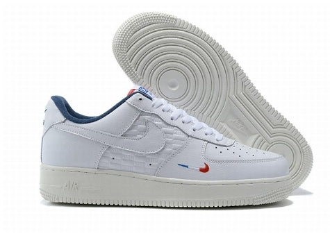 Premièrement : Les baskets Nike Air Force 1 femme sont bien plus qu’une simple paire de baskets – elles incarnent un style légendaire, un confort exceptionnel et une polyvalence inégalée.