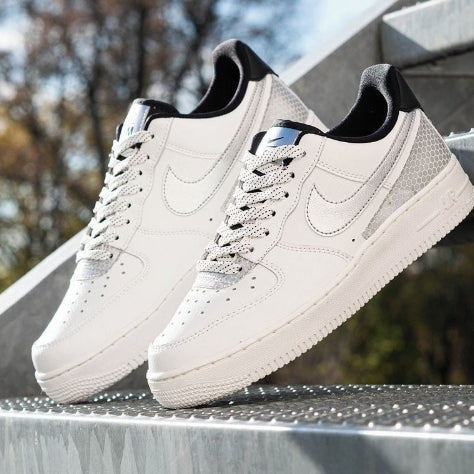 Premièrement : Les baskets Nike Air Force 1 Low femme incarnent l’alliance parfaite entre style intemporel et innovation technique.