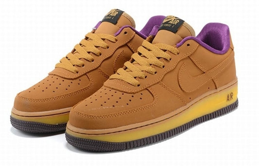 Premièrement : Les baskets Nike Air Force 1 femme sont bien plus qu’une simple paire de baskets – elles incarnent un style légendaire, un confort exceptionnel et une polyvalence inégalée.