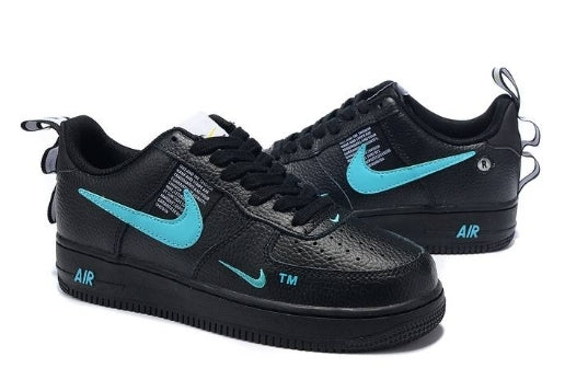 Premièrement : Les baskets Nike Air Force 1 Low femme incarnent l’alliance parfaite entre style intemporel et innovation technique.