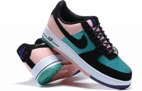 Premièrement : Les baskets Nike Air Force 1 Low femme incarnent l’alliance parfaite entre style intemporel et innovation technique.