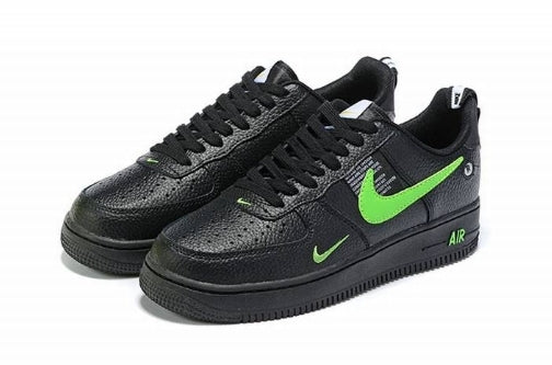 Premièrement : Les baskets Nike Air Force 1 Low femme incarnent l’alliance parfaite entre style intemporel et innovation technique.