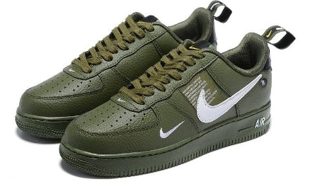 Premièrement : Les baskets Nike Air Force 1 Low femme incarnent l’alliance parfaite entre style intemporel et innovation technique.