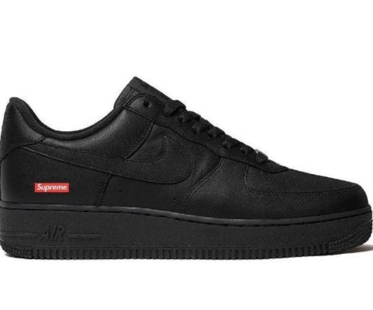 Premièrement : Les baskets Nike Air Force 1 Low femme incarnent l’alliance parfaite entre style intemporel et innovation technique.
