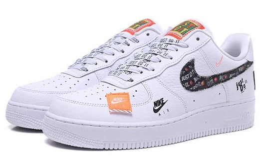 Premièrement : Les baskets Nike Air Force 1 Low femme incarnent l’alliance parfaite entre style intemporel et innovation technique.