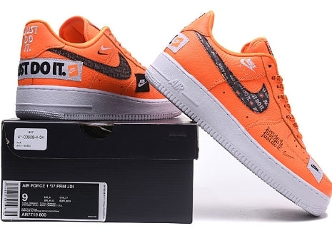 Premièrement : Les baskets Nike Air Force 1 Low femme incarnent l’alliance parfaite entre style intemporel et innovation technique.