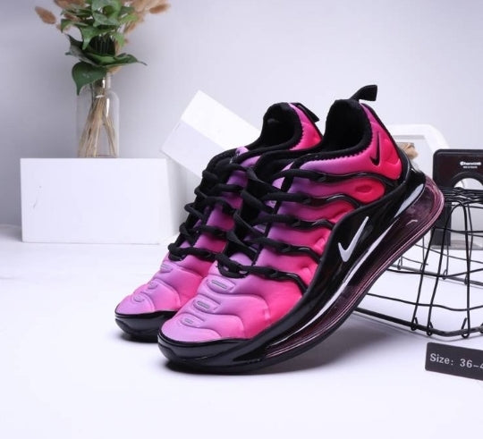 Les baskets Nike Air VaporMax TN Plus 720 Femme fusionnent trois des technologies les plus emblématiques de Nike : VaporMax, TN Plus (Tuned Air) et 720.