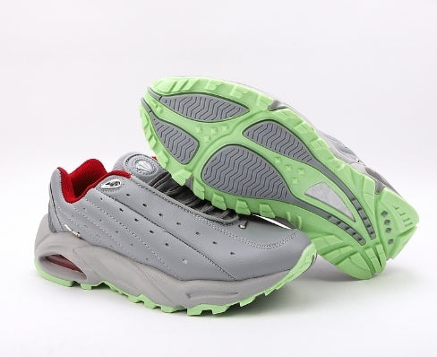 Les baskets Nike Air Terra x NOCTA Femme, issues de la collaboration entre Nike et NOCTA.