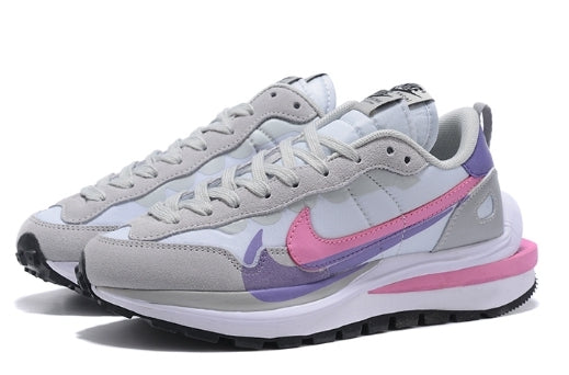 Baskets Nike LD Waffle X Sacai Femme sont un témoignage de l'engagement de Nike à combiner style et innovation.
