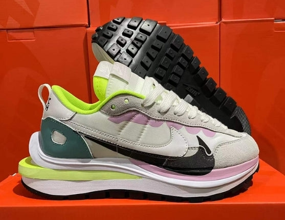Baskets Nike LD Waffle X Sacai Femme sont un témoignage de l'engagement de Nike à combiner style et innovation.