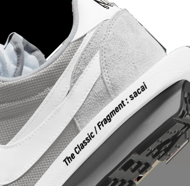 Baskets Nike LD Waffle X Sacai Femme sont un témoignage de l'engagement de Nike à combiner style et innovation.