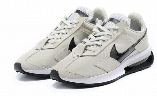 Baskets Nike LD Waffle X Sacai Femme sont un témoignage de l'engagement de Nike à combiner style et innovation.