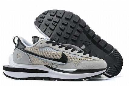 Baskets Nike LD Waffle X Sacai Femme sont un témoignage de l'engagement de Nike à combiner style et innovation.