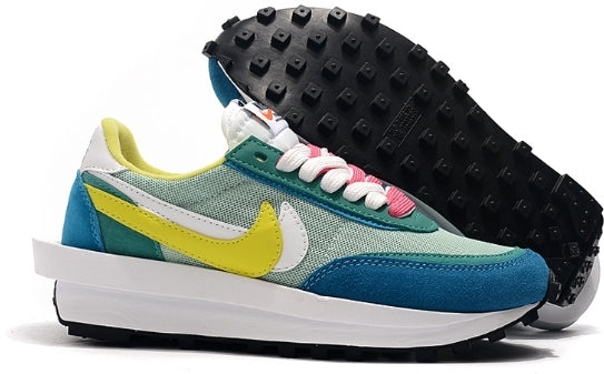 Baskets Nike LD Waffle X Sacai Femme sont un témoignage de l'engagement de Nike à combiner style et innovation.
