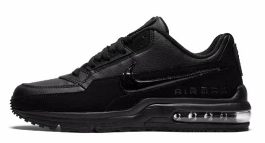 Les baskets Nike Air Max LTD3 allient style et performance de manière exceptionnelle. Leur design moderne et leurs matériaux de haute qualité en font un choix incontournable.