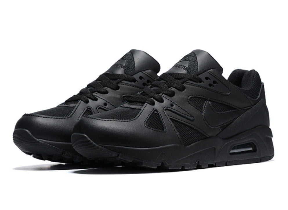 Les baskets Nike Air Structure Triax 91 combinent un style rétro et une technologie moderne. Leur design audacieux.pas cher.le moins cher.