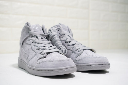 Nike SB Dunk Mid Femme