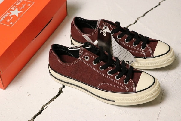 Les baskets Converse Femme se distinguent par leur design iconique et leur esthétique vintage. exceptionnel les couleurs de l'Amérique