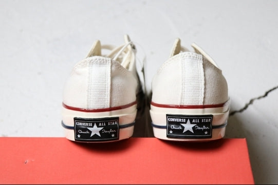 Les baskets Converse Femme se distinguent par leur design iconique et leur esthétique vintage. exceptionnel les couleurs de l'Amérique