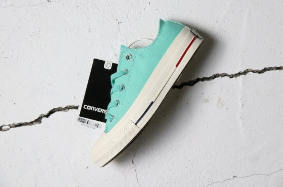 Les baskets Converse Femme se distinguent par leur design iconique et leur esthétique vintage. exceptionnel les couleurs de l'Amérique