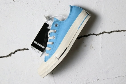 Les baskets Converse Femme se distinguent par leur design iconique et leur esthétique vintage. exceptionnel les couleurs de l'Amérique