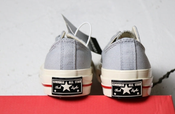 Les baskets Converse Femme se distinguent par leur design iconique et leur esthétique vintage. exceptionnel les couleurs de l'Amérique