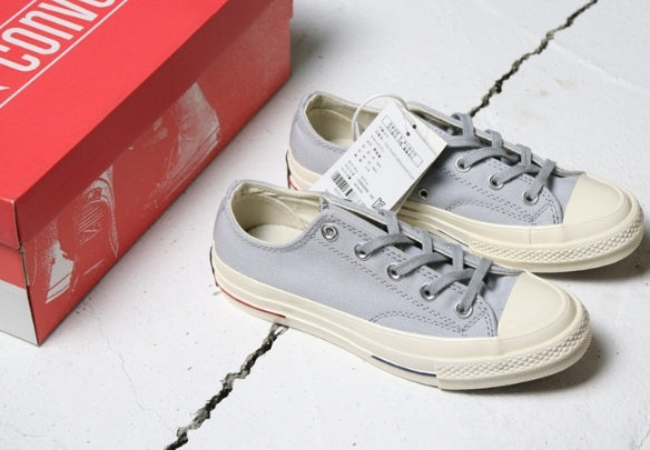 Les baskets Converse Femme se distinguent par leur design iconique et leur esthétique vintage. exceptionnel les couleurs de l'Amérique
