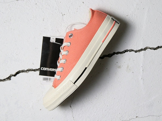 Les baskets Converse Femme se distinguent par leur design iconique et leur esthétique vintage. exceptionnel les couleurs de l'Amérique
